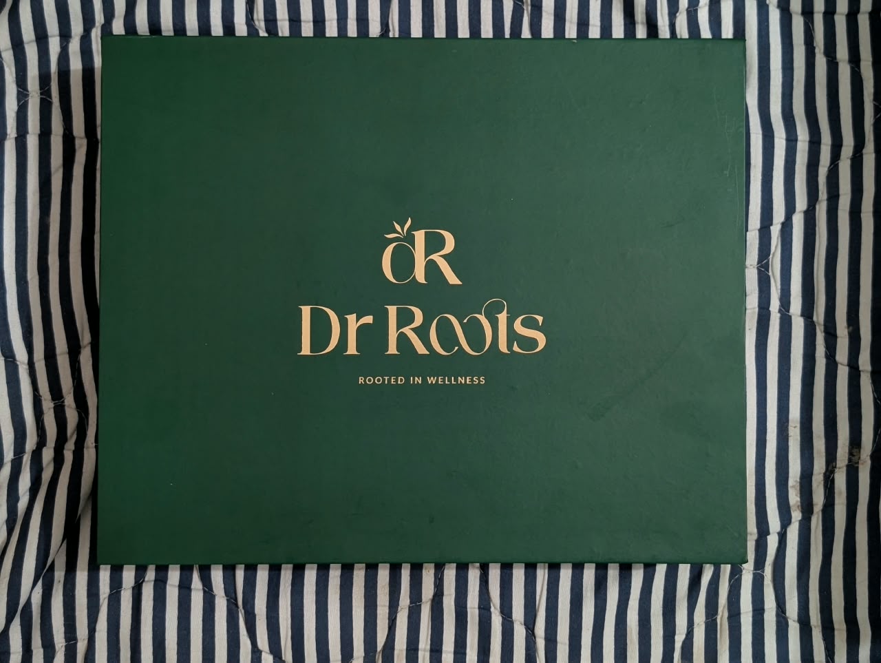 Dr Roots forest green premium gift box with gold logo